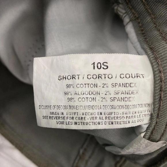 Gloria Vanderbilt Amanda Straight Leg Women's size 10 Short gray Denim jeans - Picture 4 of 4